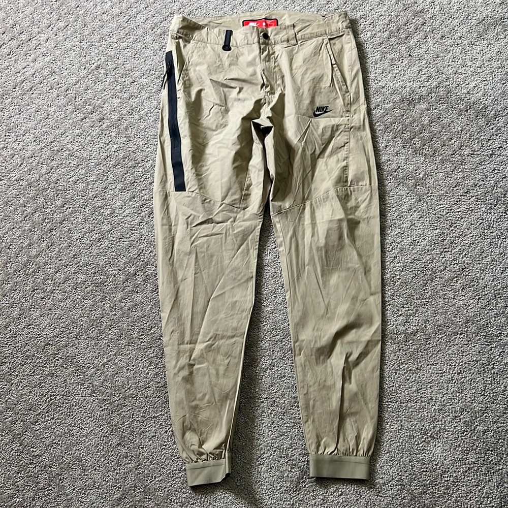 Nike Tan joggers